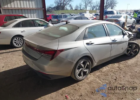 2023 Hyundai Elantra Sel from USA, damaged, VIN 5NPLS4AG0PH092623